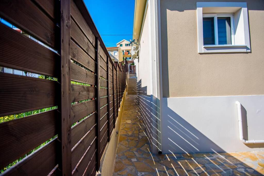 Avocado Villa Offering Peace And Relaxation Аргостолион Экстерьер фото